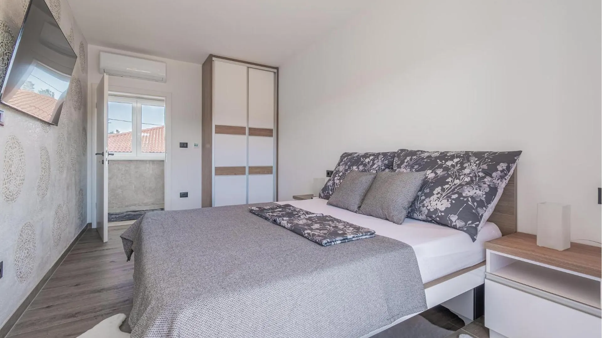 Nice Home In Labin With Sauna